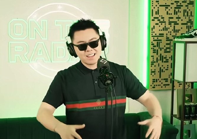 中国人能飞什么梗？什么意思？